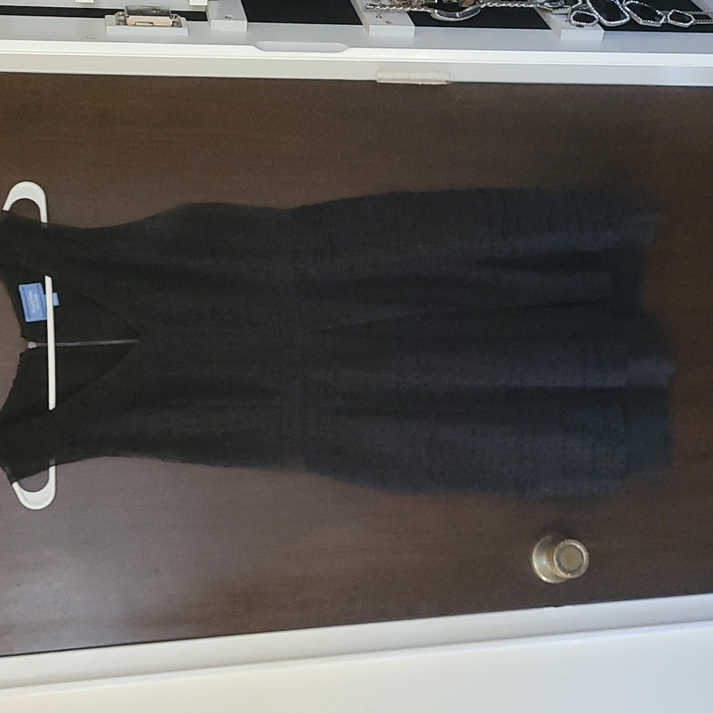 Black dress with pockets